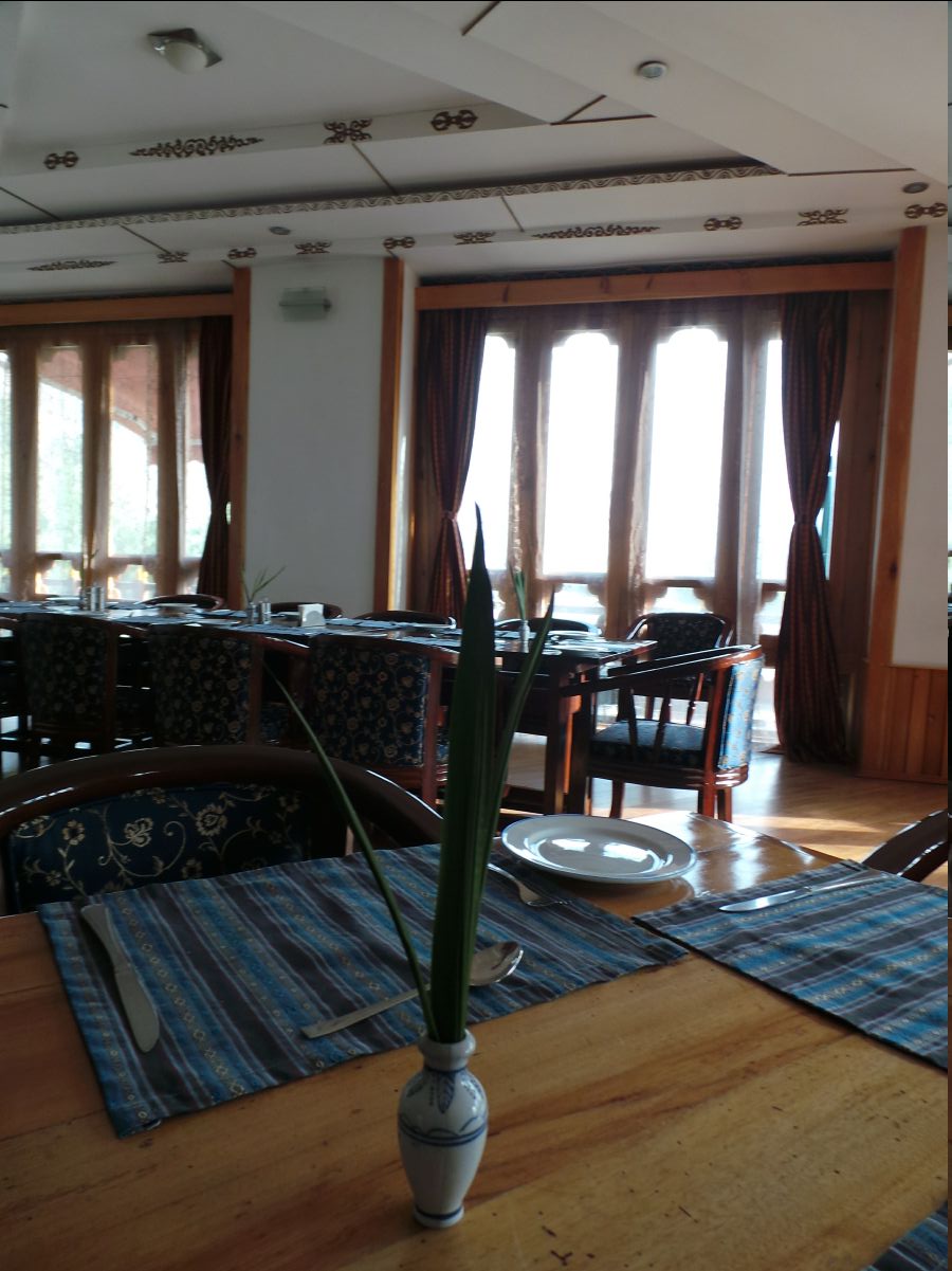 Tashi Namgay Resort08